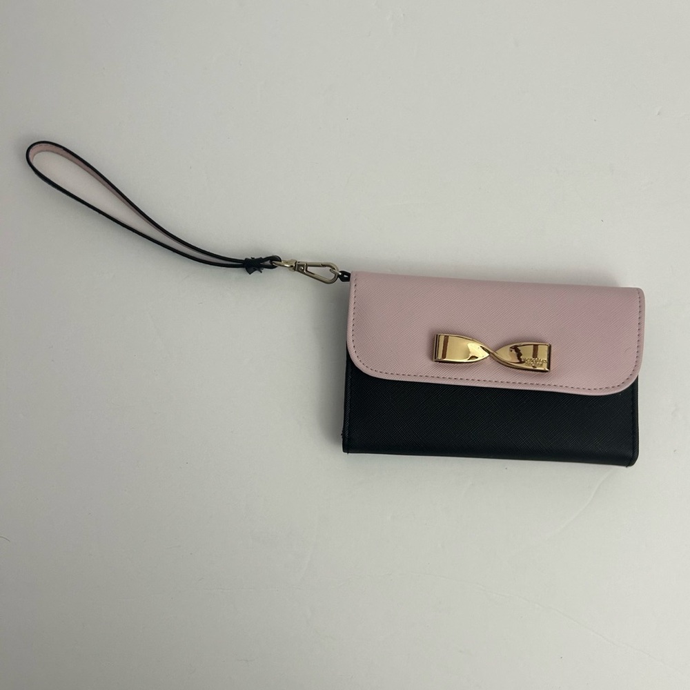 Victorias Secret womens wristlet wallet pink and black